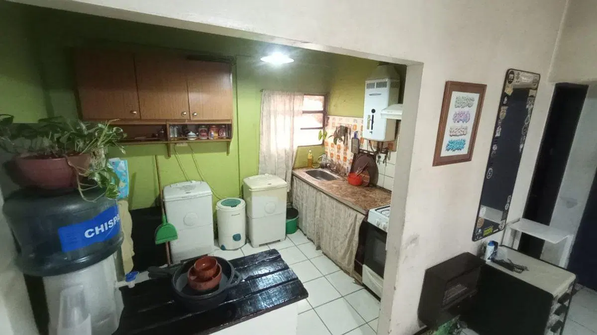 VENTA PH 3 AMB. CIUDADELA PRIMER PISO POR ESCALERA 2