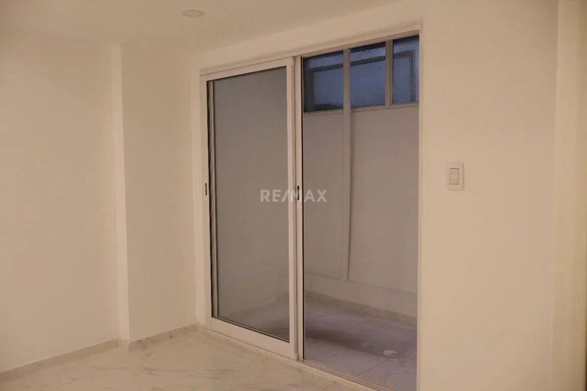 VENTA DPTO 4 AMB EN PALERMO CON PARRILLA Y COCHERA 8