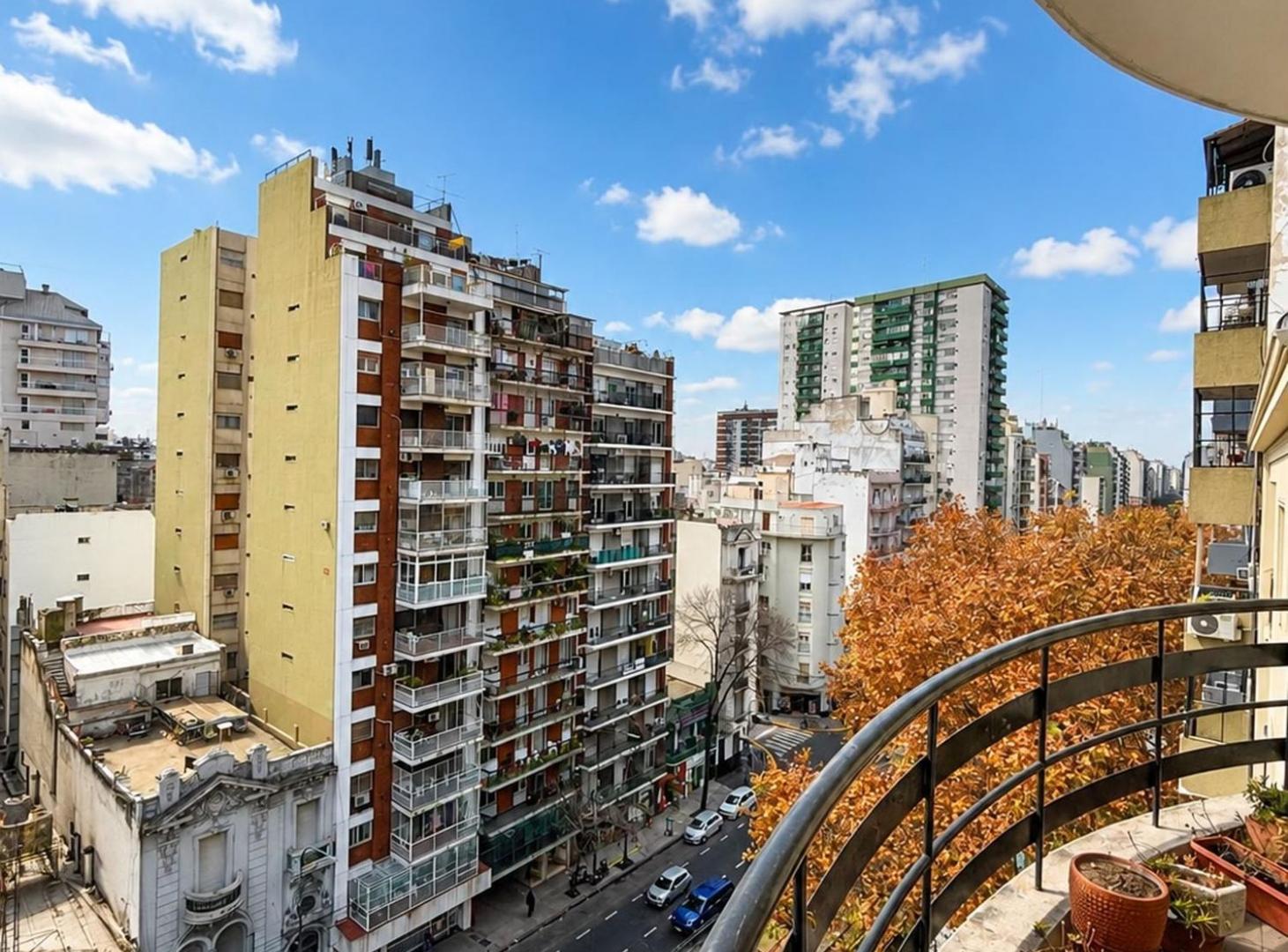 Foto de VENTA DTO. 3 AMB. AL FTE. CABALLITO C/DOBLE BALCON, imagen 4