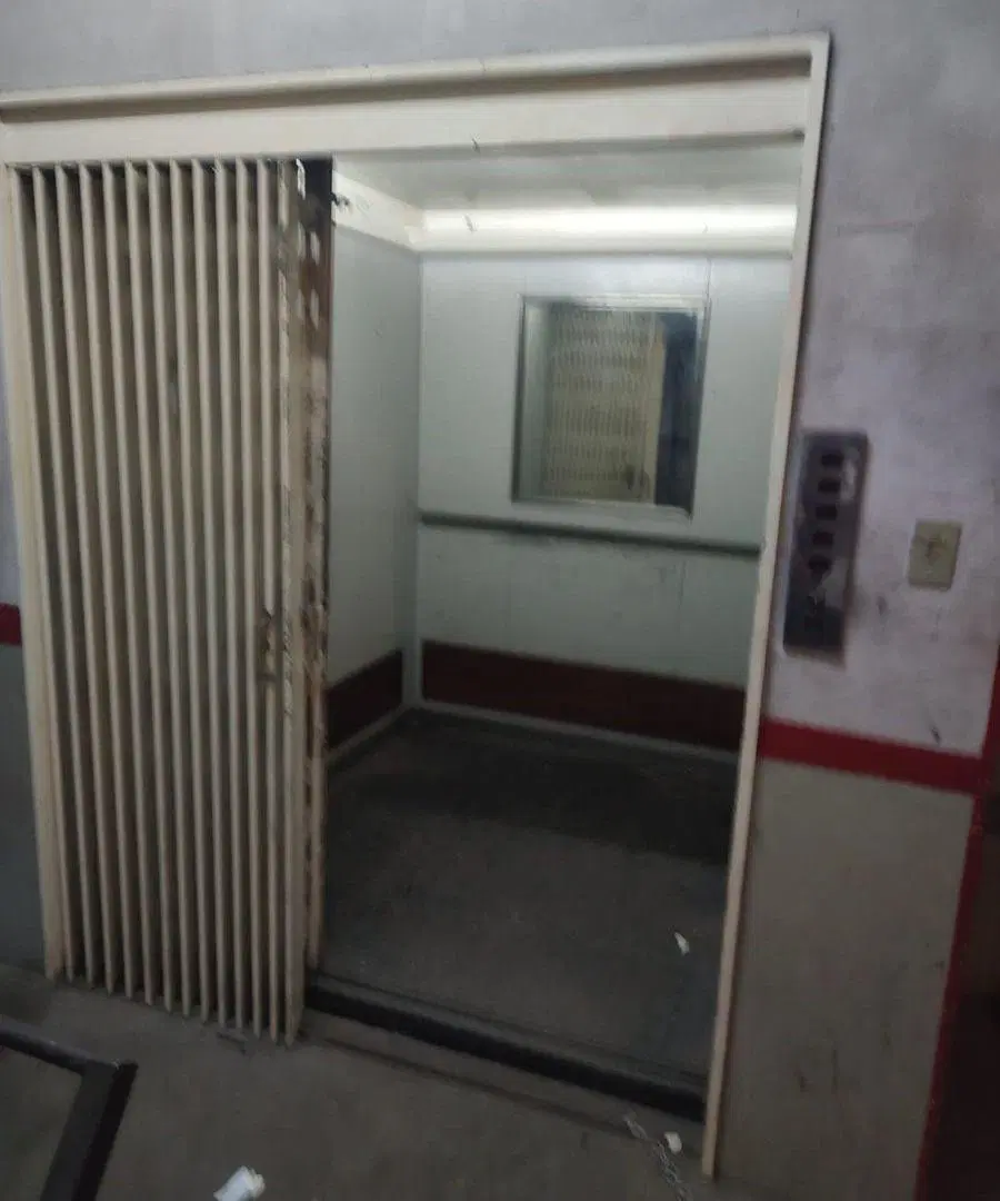 VENTA DEPOSITO EN 5 PLANTAS C/MONTACARGA 4