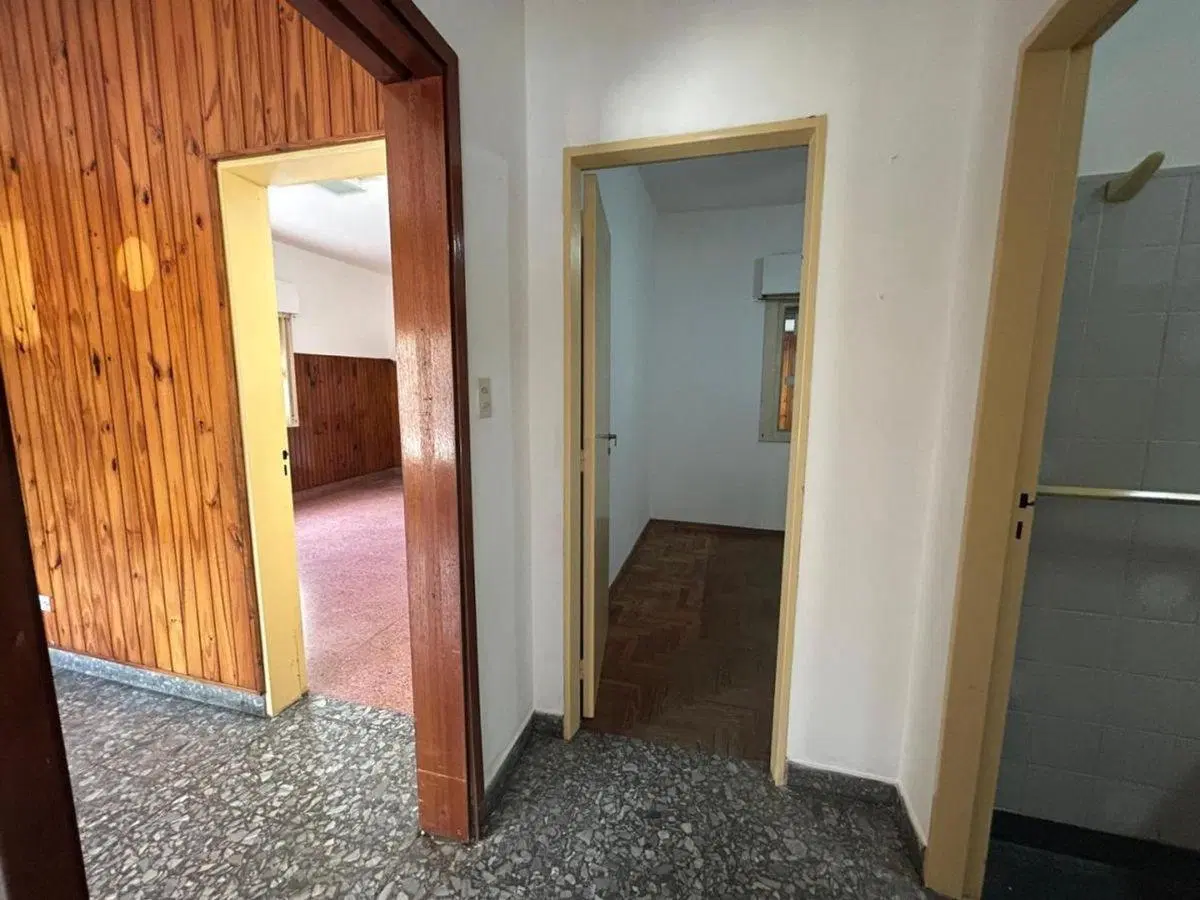 VENTA EXCELENTE PH AL FTE. PATIO S/EXP.  V. MAIPU 3