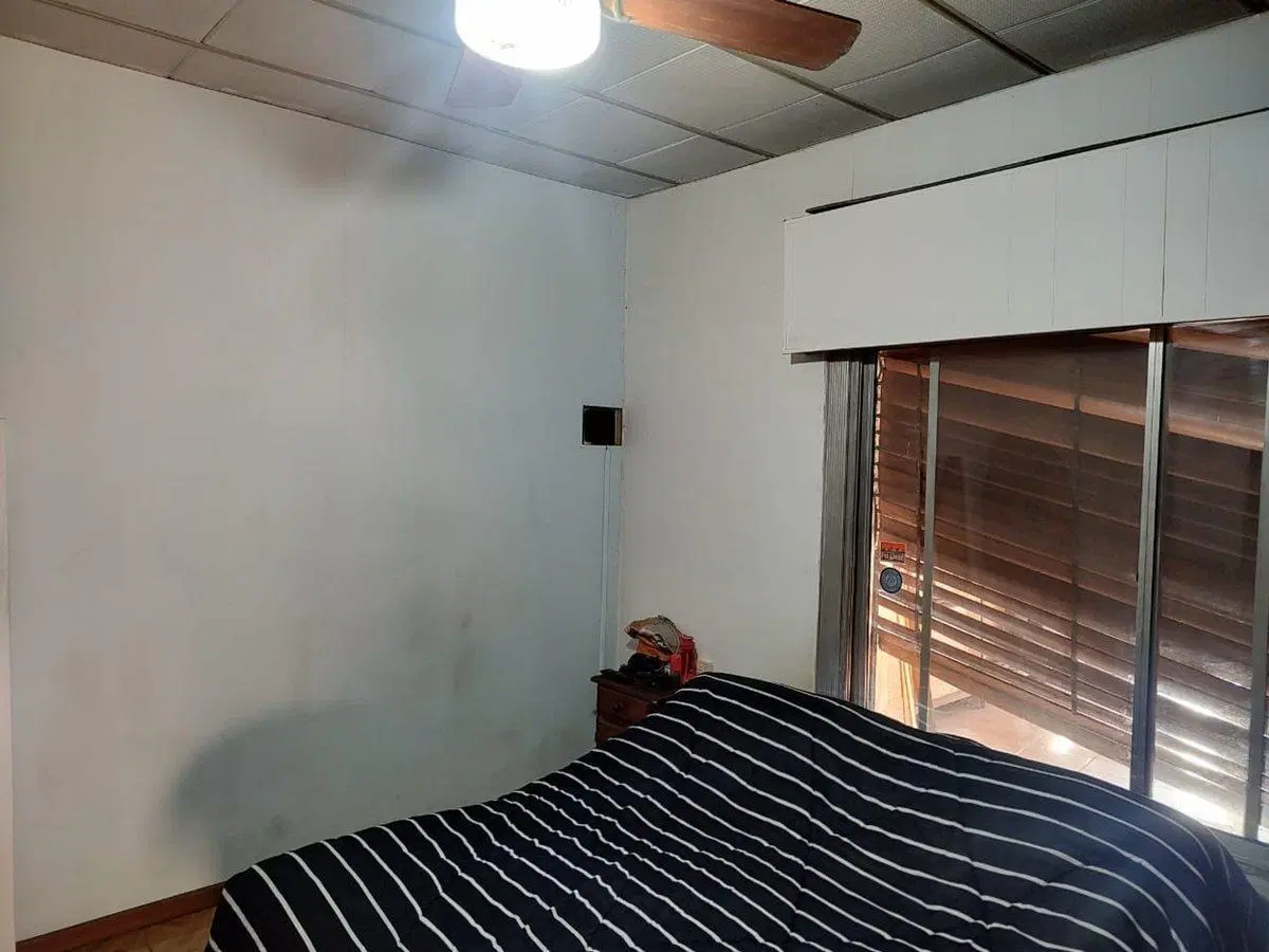 VENTA PH 3 AMB PB AL FRENTE C/COCHERA - WILDE 4