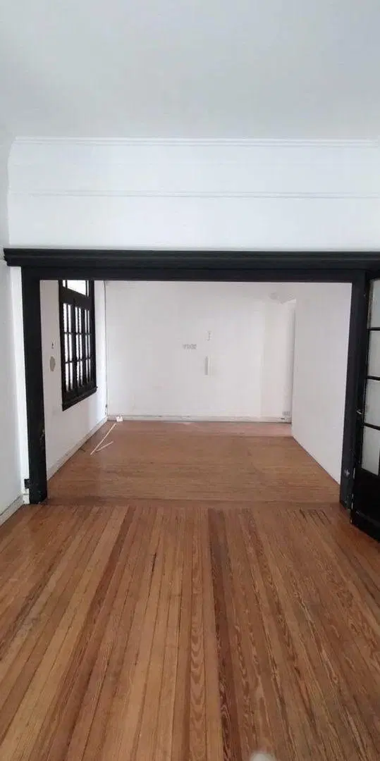 VENTA EN BLOCK DEPÓSITO/LOCAL Y DPTO 4 AMBIENTES 2