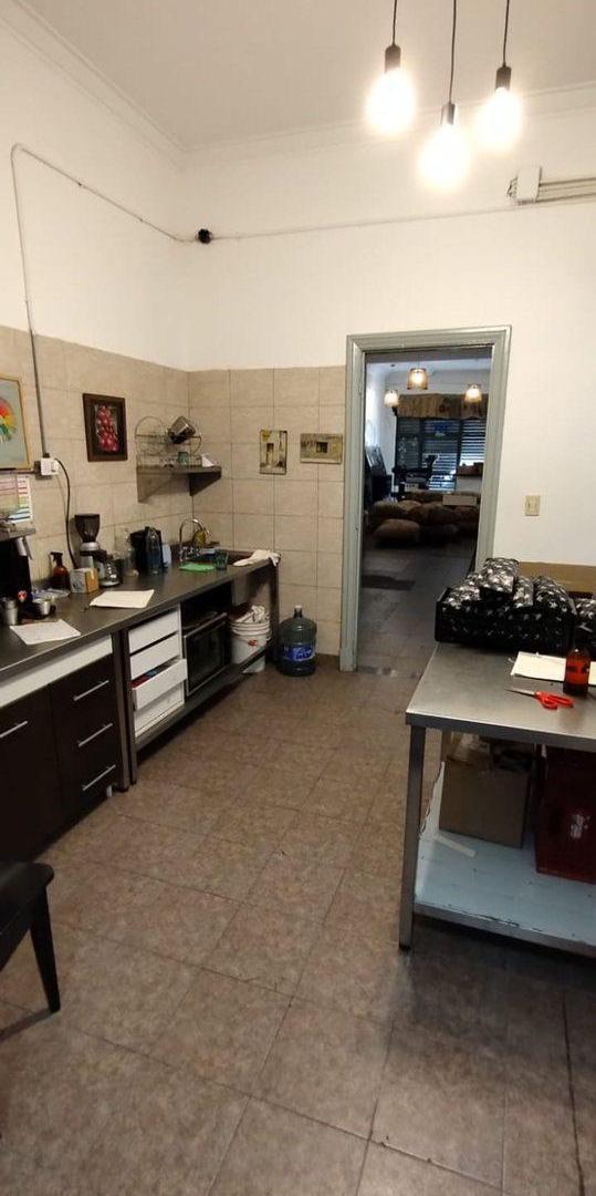 Foto de VENTA EN BLOCK DPTO CON IMPORTANTE DEPÓSITO/LOCAL, imagen 1