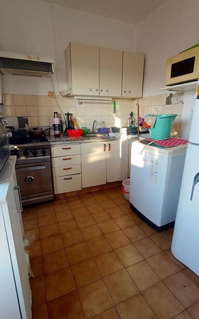 Foto de VENTA EXCELENTE DEPARTAMENTO 3 AMBIENTES C/COCHERA, imagen 1