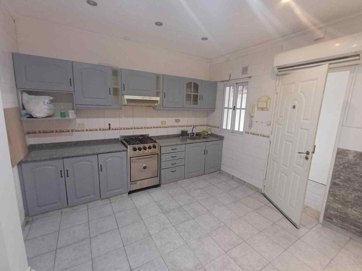 Foto de VENTA PH 3 AMBIENTES PLANTA BAJA LINIERS A/CREDITO, imagen 3