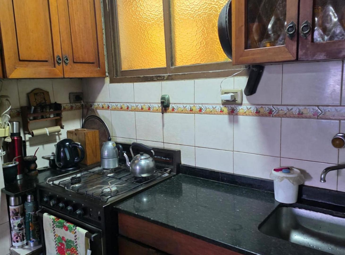 Foto de VENTA PH 5 AMBIENTES MUY AMPLIO - MONTE CASTRO, imagen 3