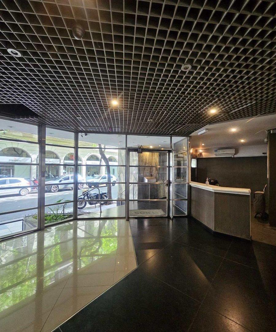 Foto de VENTA COCHERA CUBIERTA EN RECOLETA, imagen 3