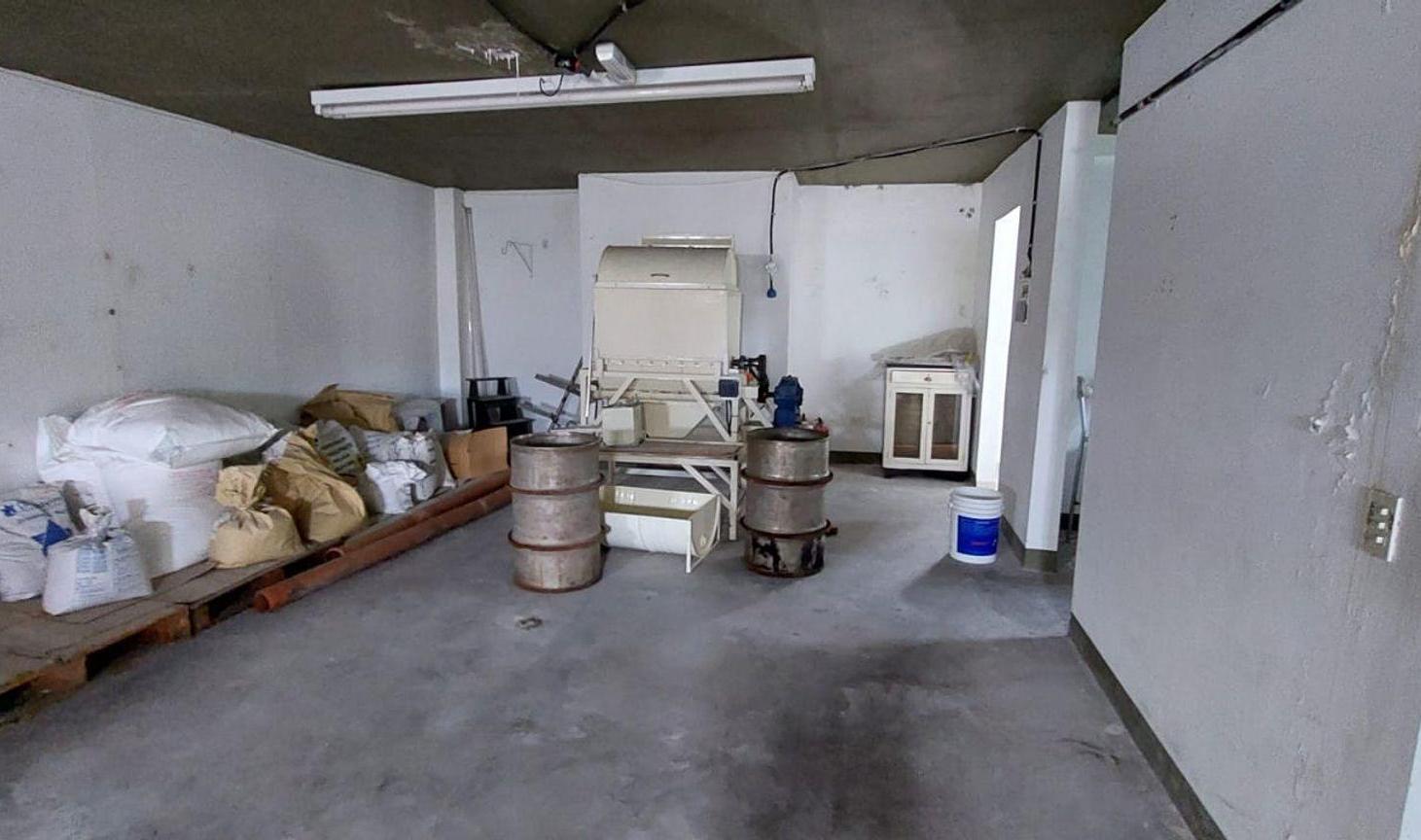 Foto de Deposito en Venta en tres plantas con montacargas, imagen 2