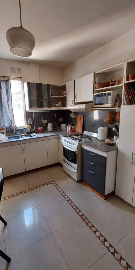 Foto de Venta PH en Triplex Sin Expensas - Monte Castro, imagen 2