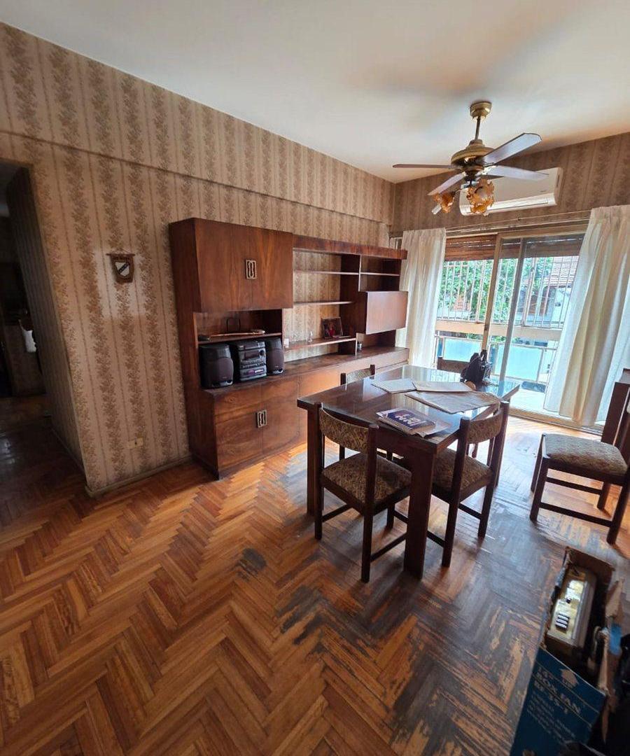 Foto de VENTA DEPARTAMENTO 3 AMBIENTES - MONTE CASTRO, imagen 2