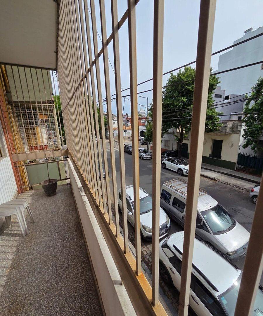 Foto de VENTA DEPARTAMENTO 3 AMBIENTES - MONTE CASTRO, imagen 5