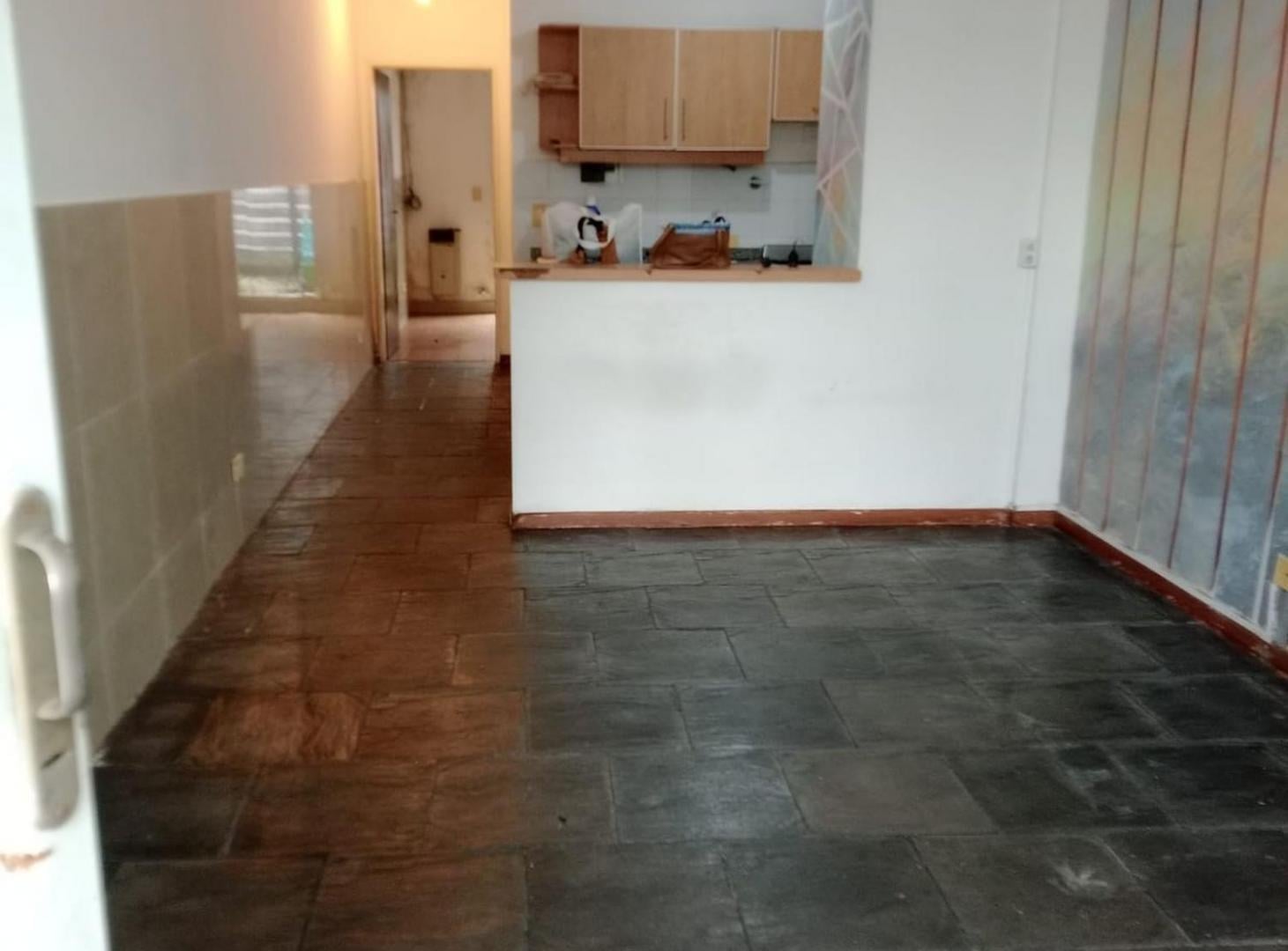 Foto de VENTA PH 2 AMBIENTES EN SAAVEDRA C/PATIO, imagen 2