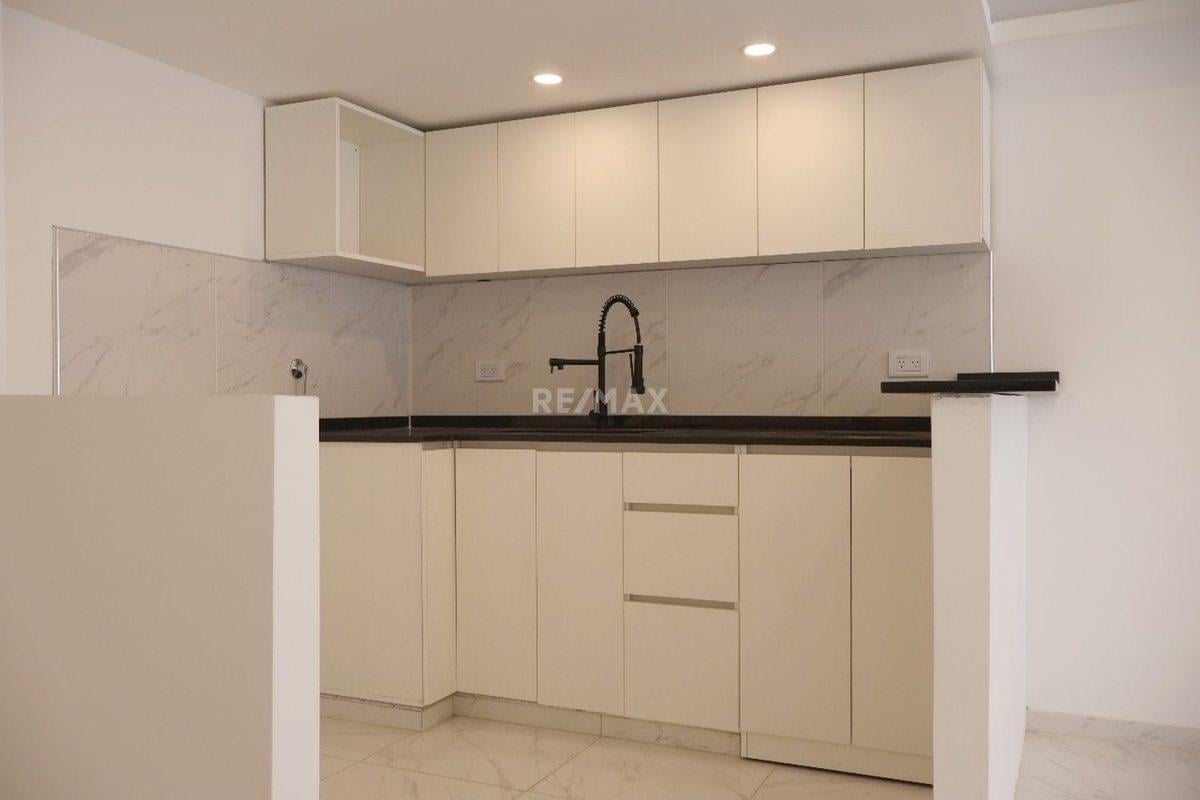 Foto de VENTA DPTO 4 AMB EN PALERMO CON PARRILLA Y COCHERA, imagen 4