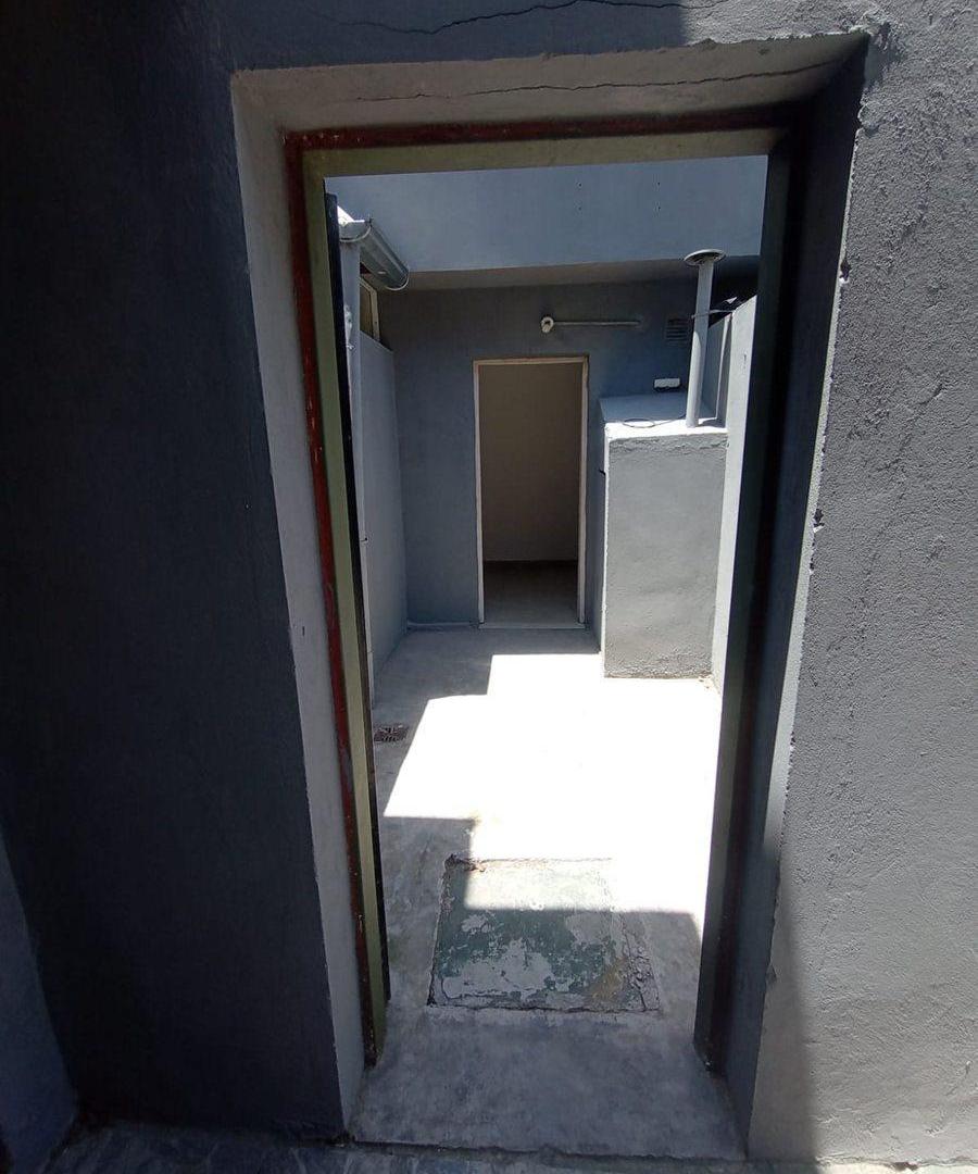Foto de VENTA PH EN BLOCK CASEROS OPORTUNIDAD, imagen 2