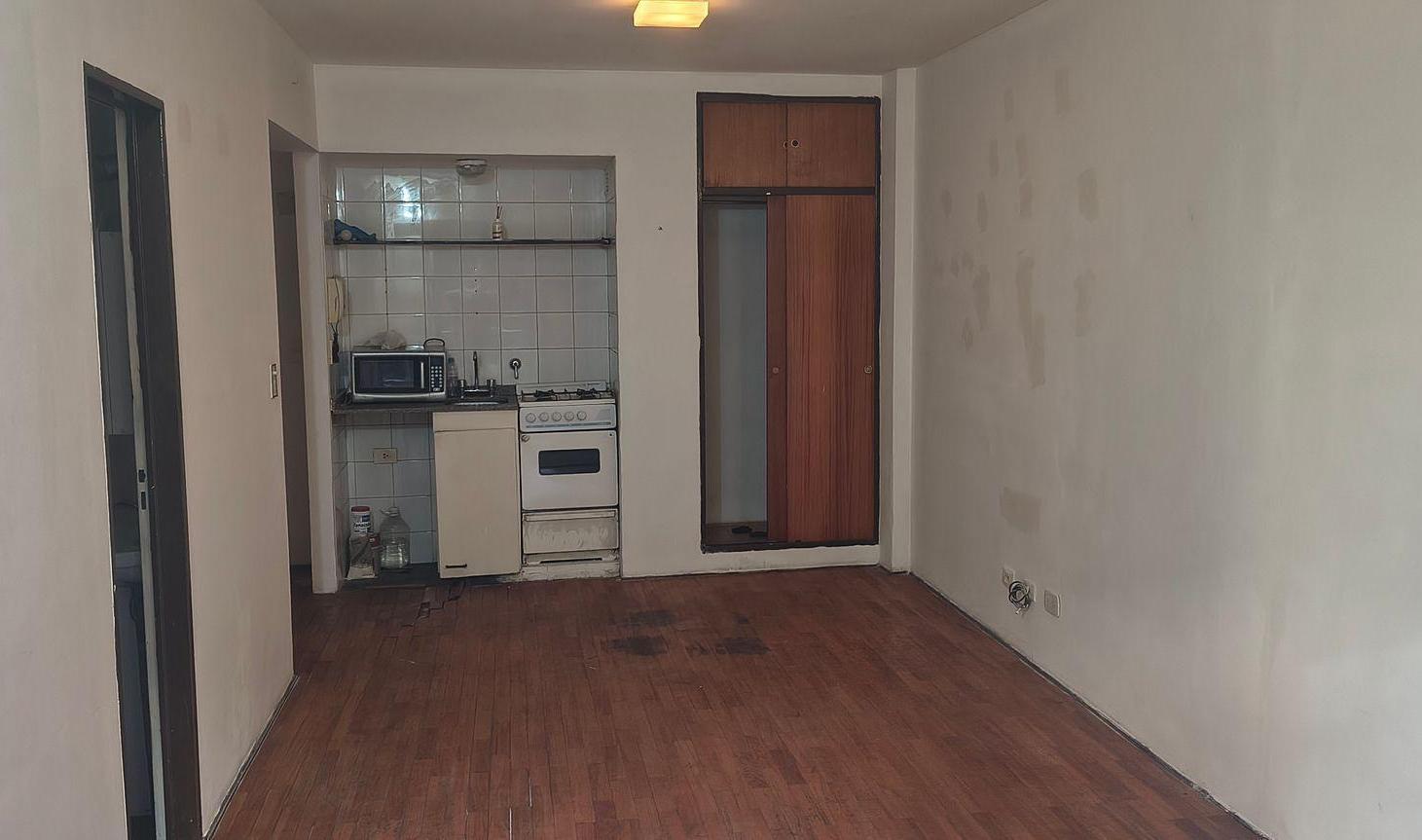 Foto de VENTA DEPTO MONOAMBIENTE AL FRENTE - RECOLETA, imagen 1
