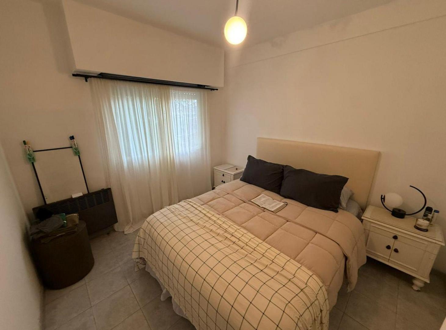 Foto de VENTA DEPTO 2 AMB EN DEVOTO AMOBLADO REFACCIONADO, imagen 5
