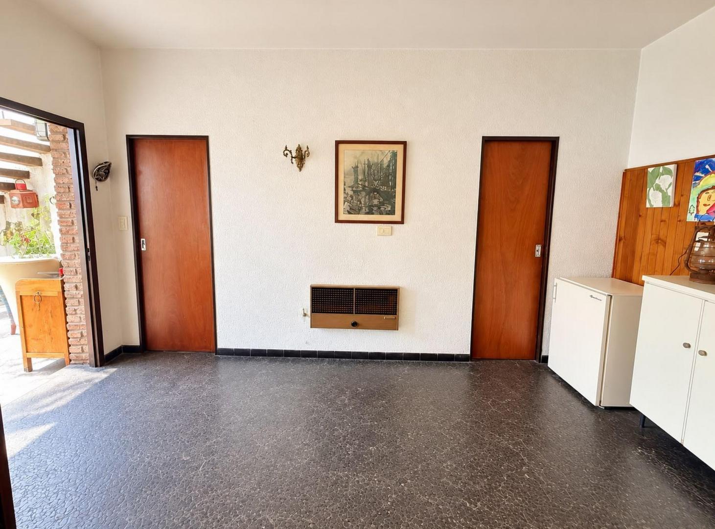 Foto de TERRENO EN LOTE PROPIO CON QUINCHO – VERSALLES, imagen 5