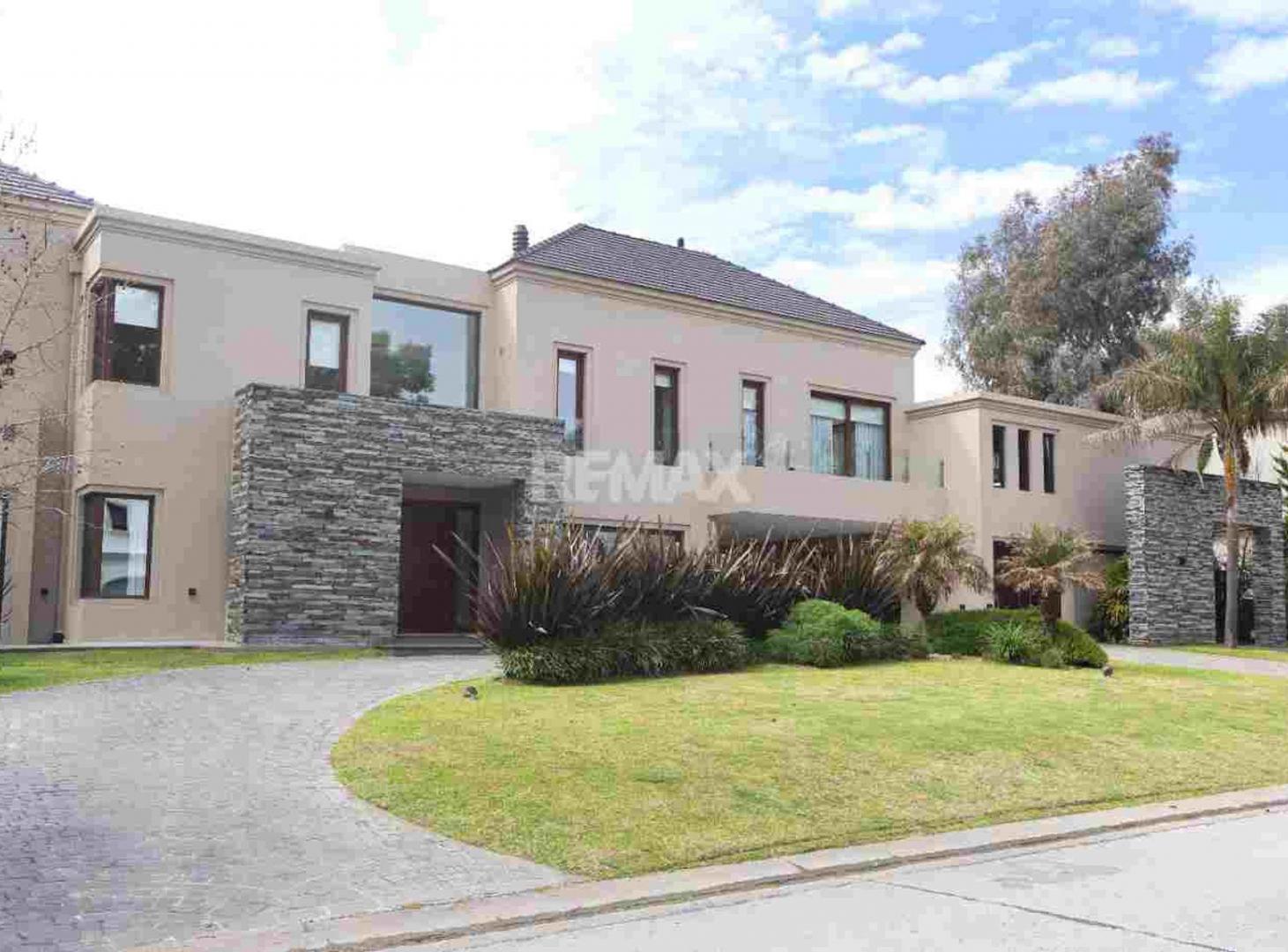 Foto de CASA EN VENTA DOBLE LOTE SAINT THOMAS OESTE, imagen 1
