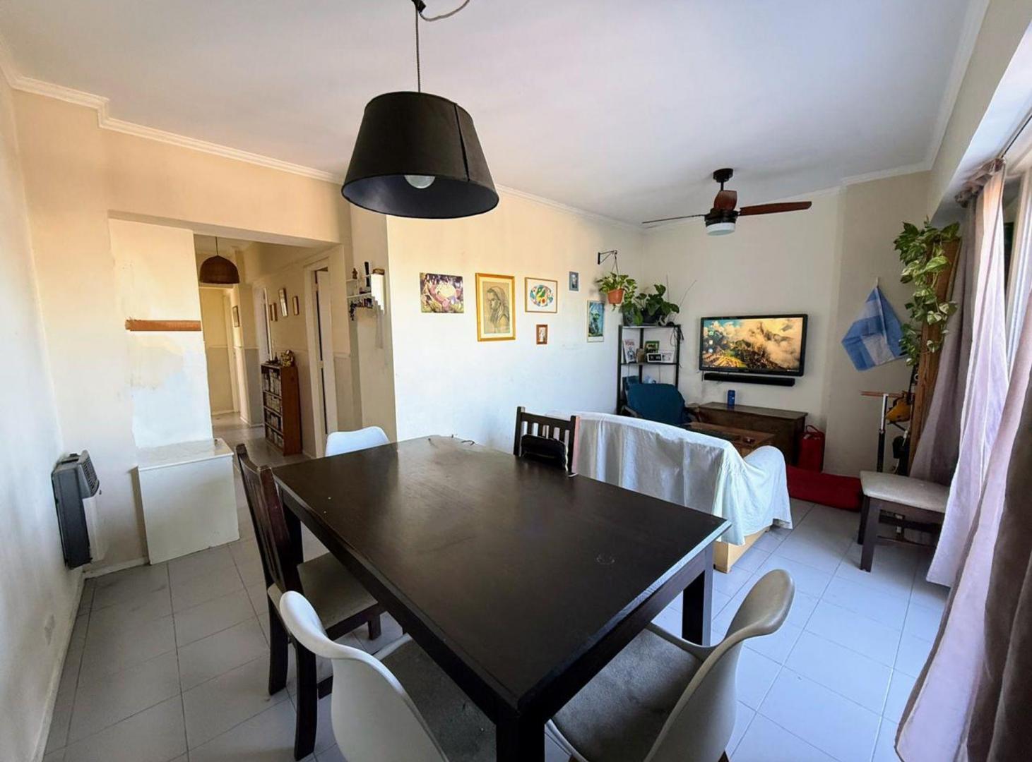 Foto de VENTA DPTO 3 AMB C/DEPENDENCIA - MONTE CASTRO, imagen 1
