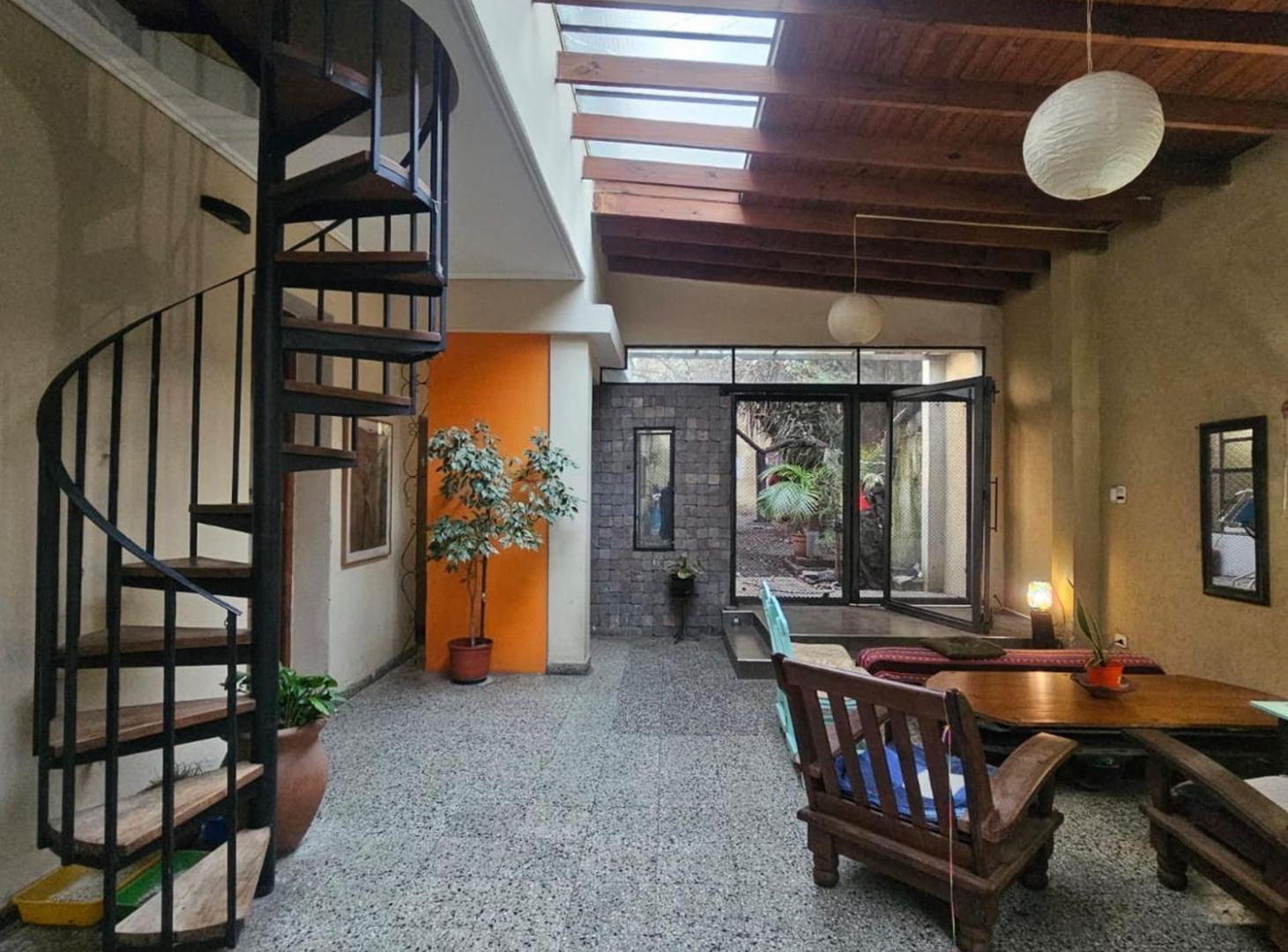 Foto de VENTA CASA 7 AMB. C/ GARAGE - FLORESTA/VILLA LURO, imagen 1