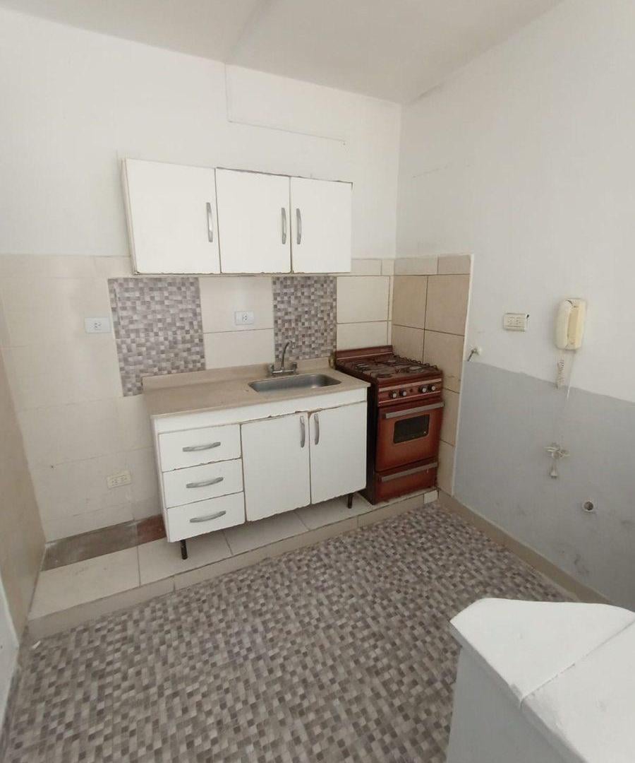 Foto de VENTA PH 3 AMBIENTES CASEROS EN 2 PLANTAS C/PATIO, imagen 3