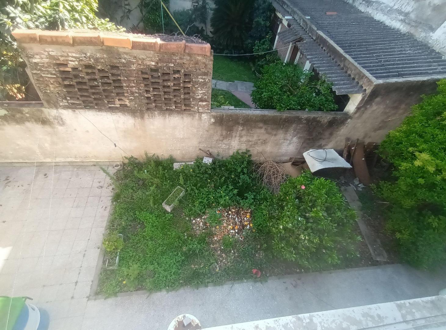 Foto de VENTA LOTE PROPIO EN CASEROS 195 METROS TOTALES, imagen 2