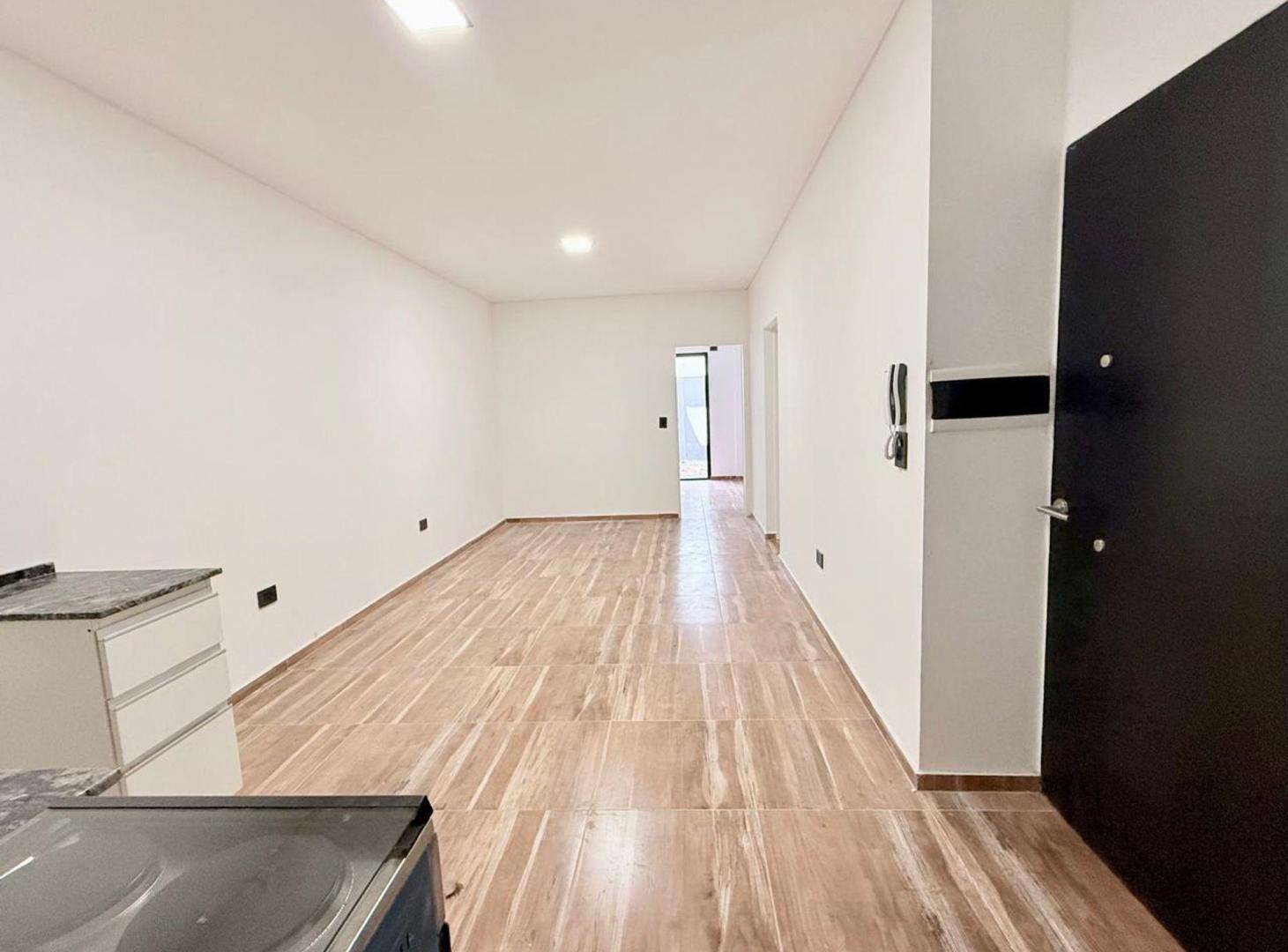 Foto de VENTA DEPTO PB 2 AMBIENTES CON PATIO - VILLA REAL, imagen 5