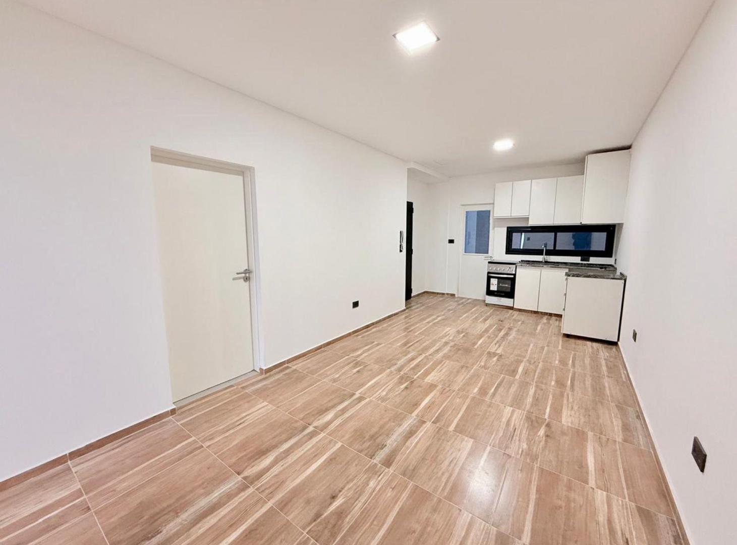 Foto de VENTA PH PB 2 AMBIENTES CON PATIO - VILLA REAL, imagen 5