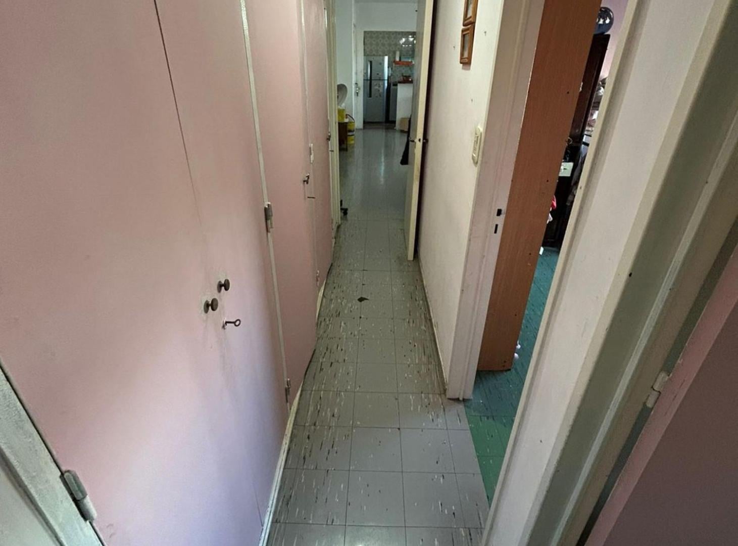 Foto de VENTA DEPARTAMENTO 3 AMBIENTES - V. LUGANO, imagen 5