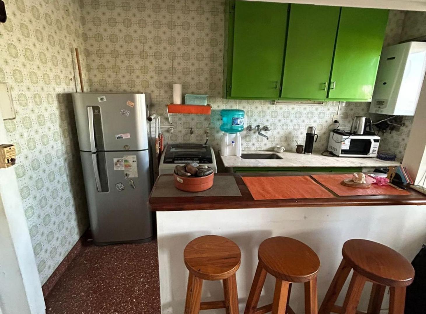 Foto de VENTA DEPARTAMENTO 3 AMBIENTES - V. LUGANO, imagen 2