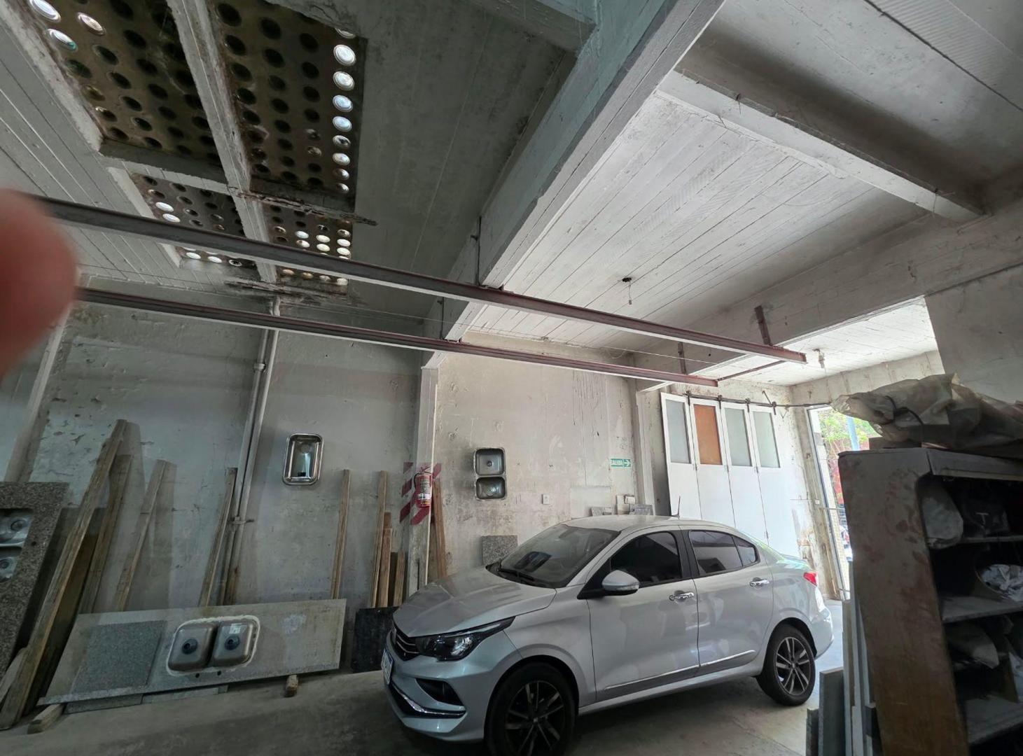 Foto de ALQUILER DEPOSITO MARMOLERIA EN FUNCIONAMIENTO, imagen 5