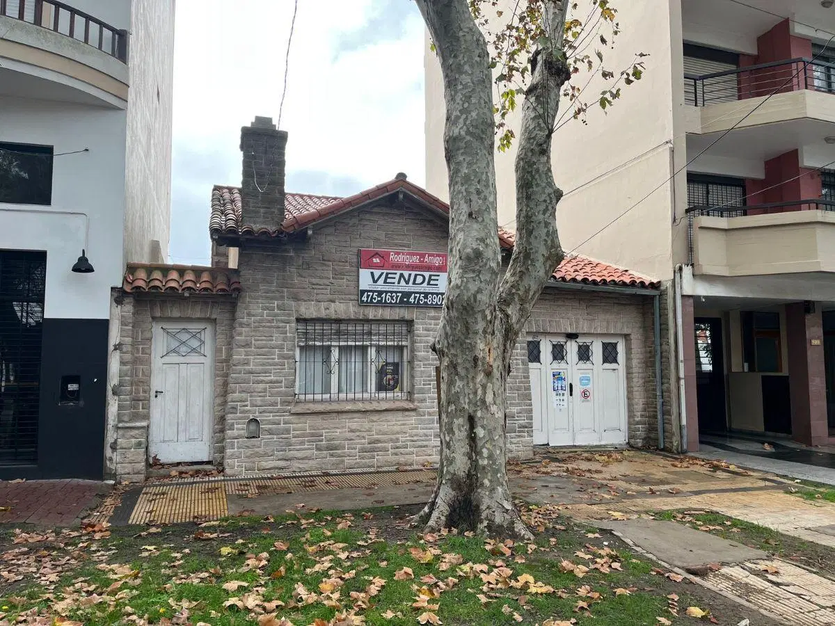 lote de 9x25 ideal para construir edificio o complejo 4
