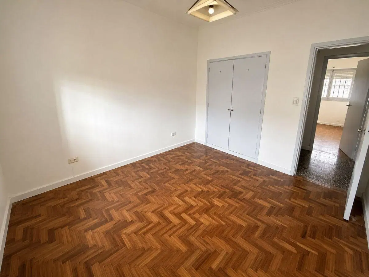 Chalet 3 ambientes en ALQUILER PARQUE LURO 1