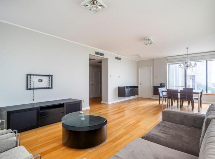 Departamento en  Alquiler 4 amb c/dep y cocheras, Renoir Puerto Madero 3