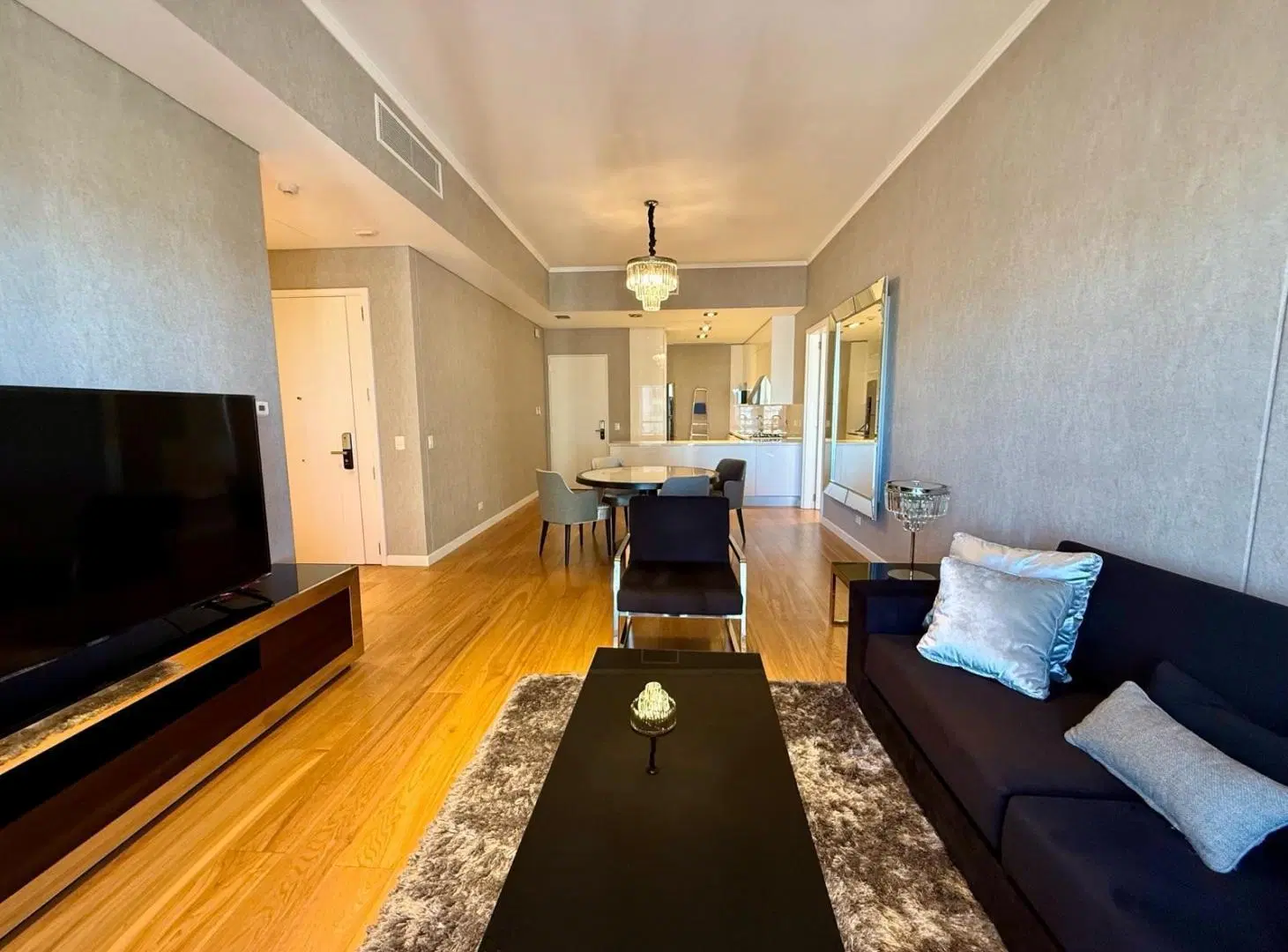 Departamento en alquiler 2 Amb con cochera Alvear Tower. 3