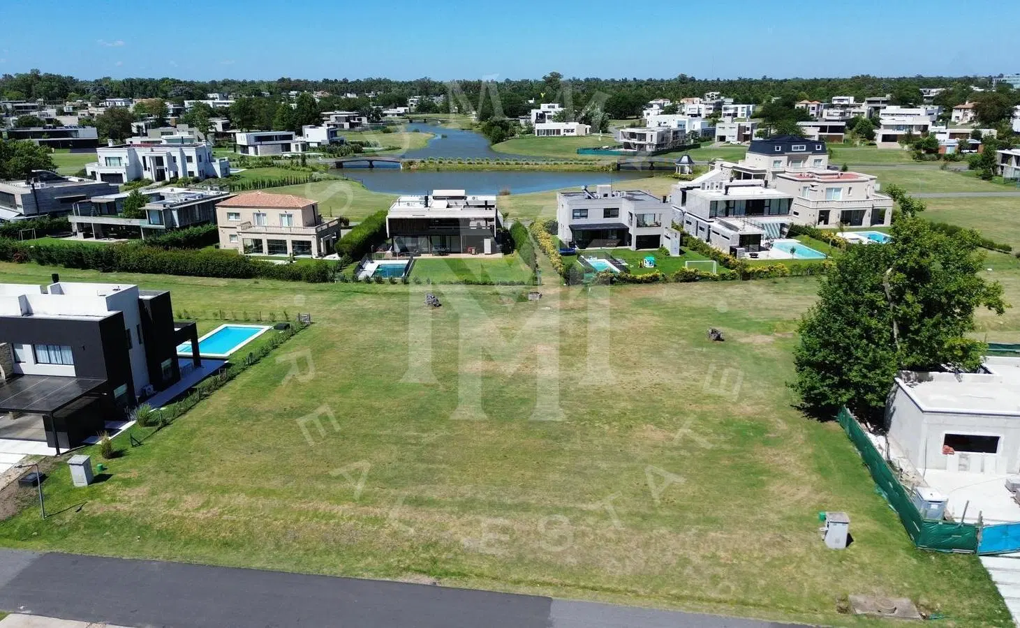 Lote en venta en Greenville Polo & Resort Barrio H 4