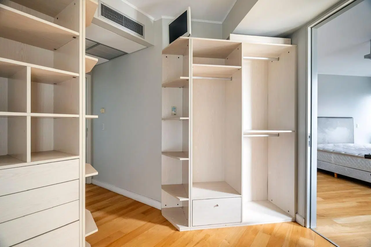 Departamento en  Alquiler 4 amb c/dep y cocheras, Renoir Puerto Madero 4
