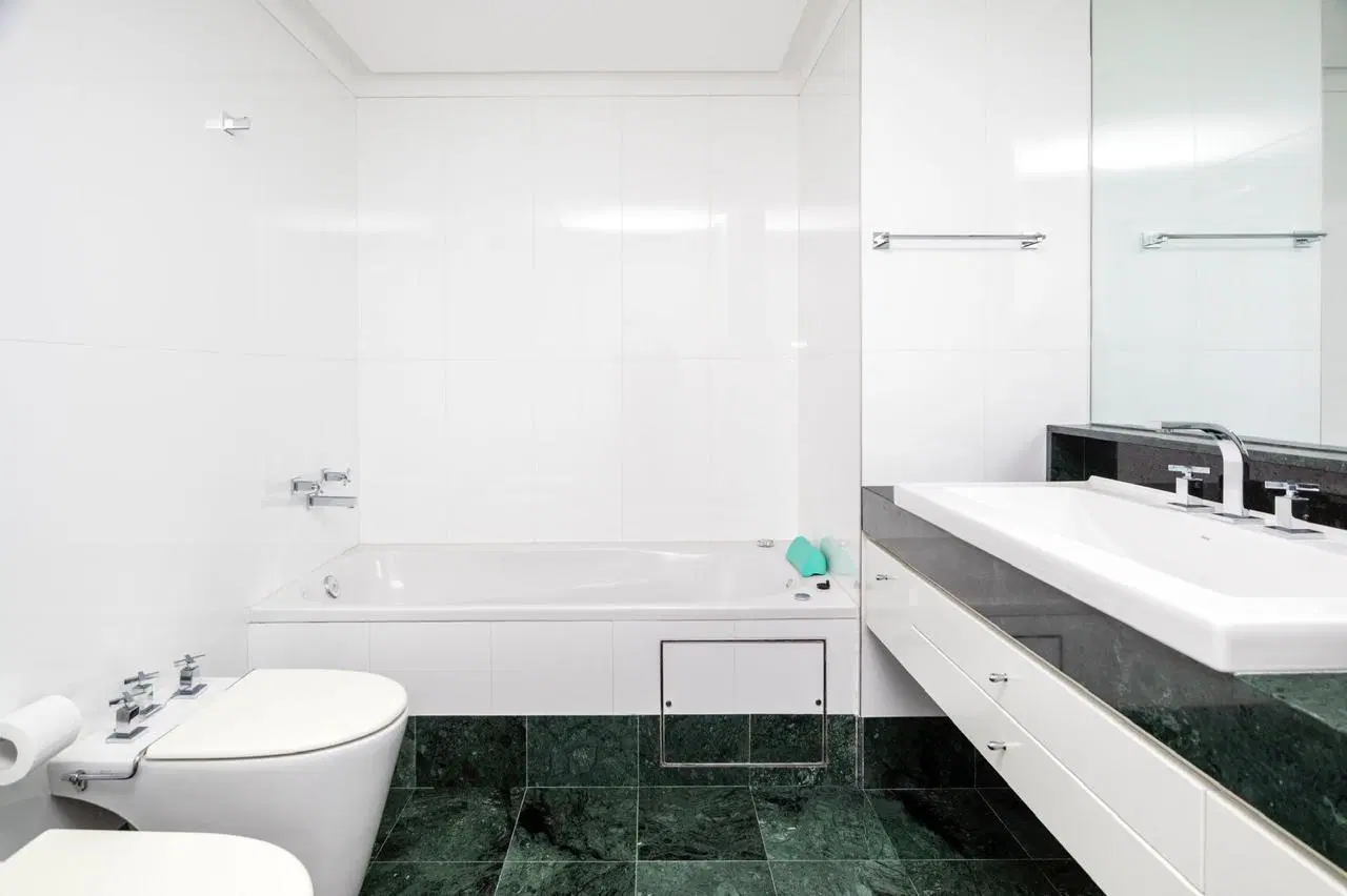 Departamento en  Alquiler 4 amb c/dep y cocheras, Renoir Puerto Madero 3