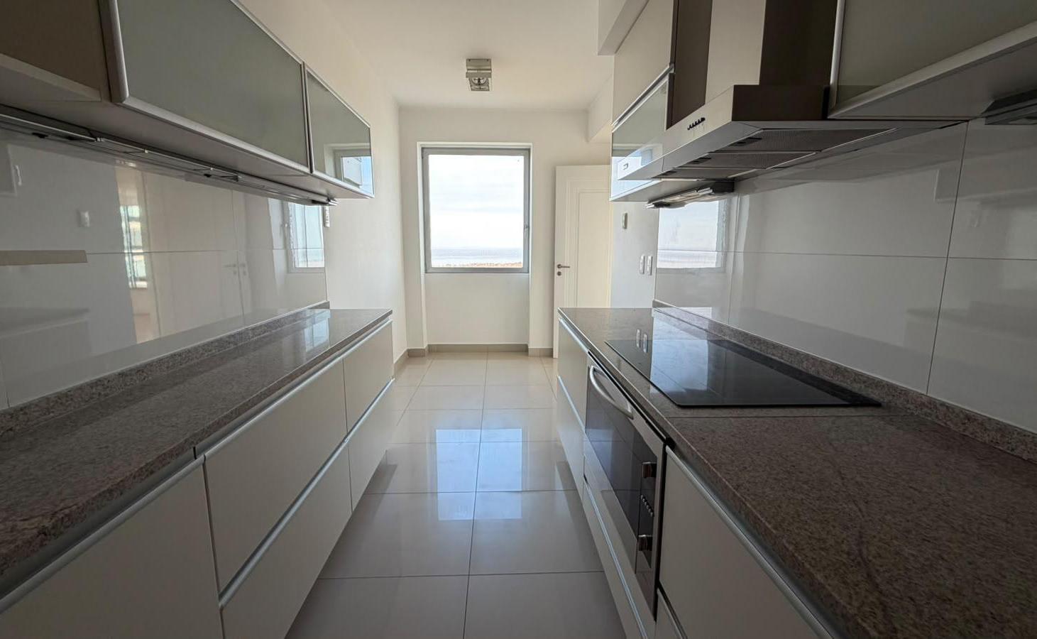 Foto de Departamento en venta Renoir piso alto torre 1 - Puerto Madero, imagen 4