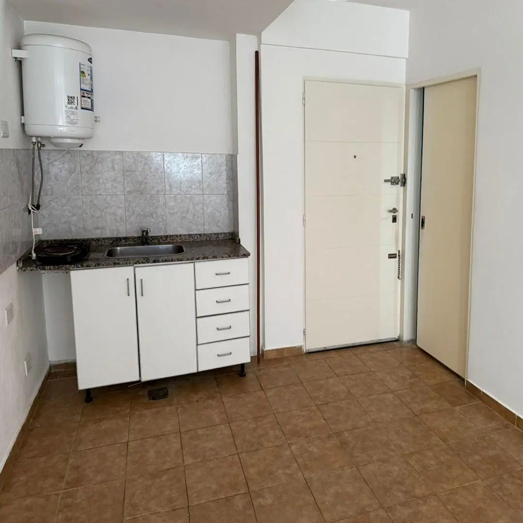 MONOAMBIENTE VENTA ALMAGRO APTO PROFESIONAL AIRBNB 4