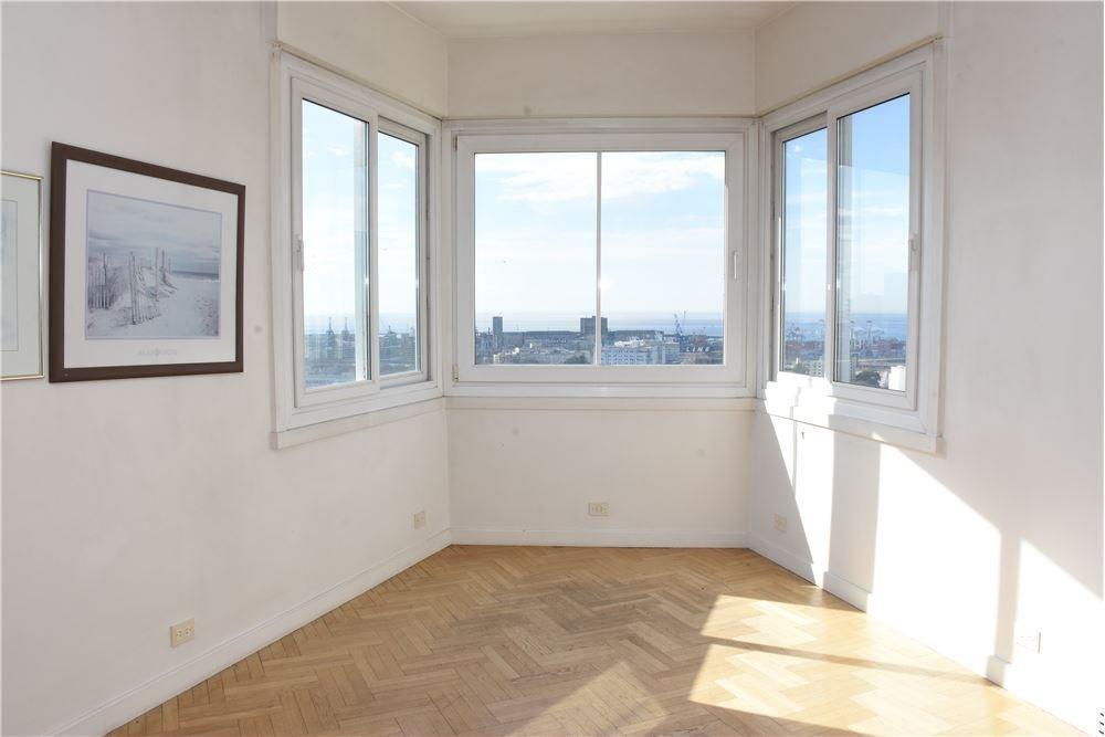 Foto de Venta Depto 4 ambientes Retiro Edificio Kavanagh Piso alto, imagen 2