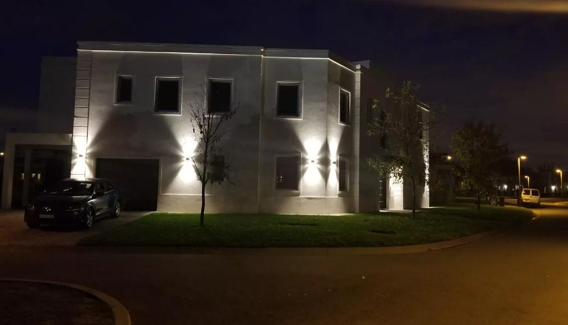 Ayres Plaza Dueño Tomaría propiedad en parte de pago permuta