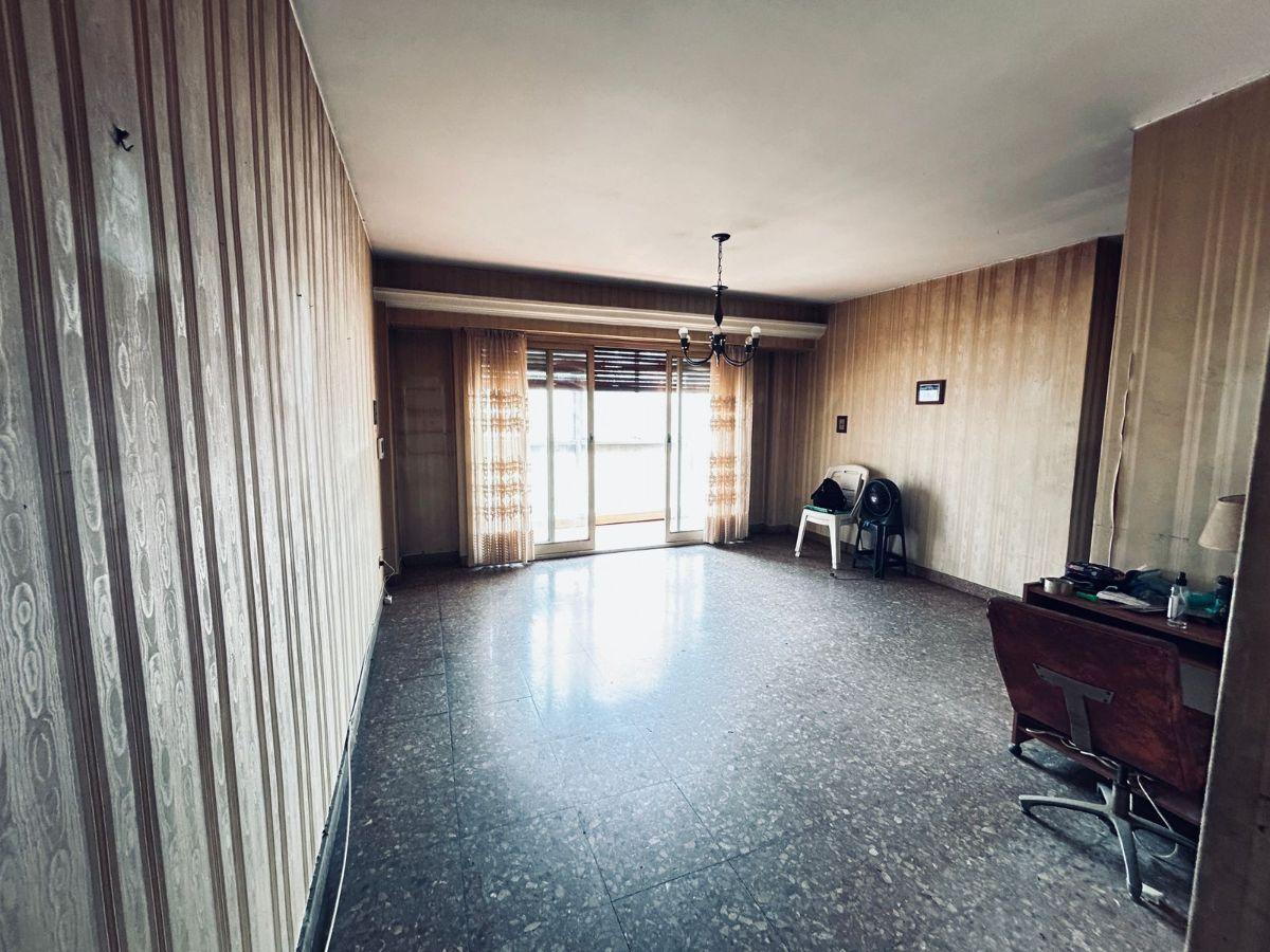 Foto de Departamento 3 ambientes en Villa del Parque con balcón y patio, imagen 2