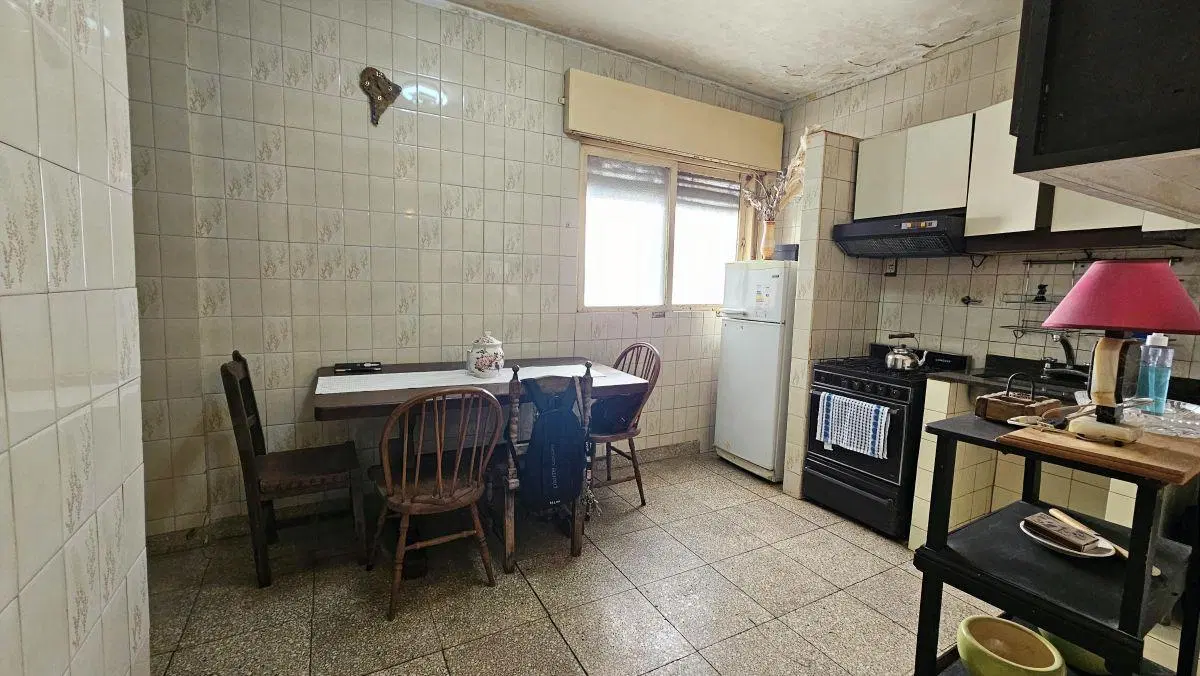 Venta de 3 ambientes en La Boca. Expensas super bajas. Posibilidad de Financiar 3