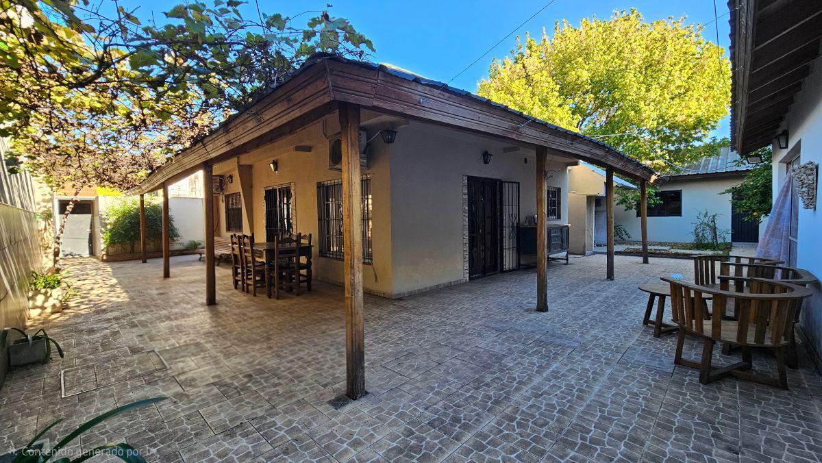 Foto de Venta PH tipo casa 3 ambientes en Moron, imagen 1