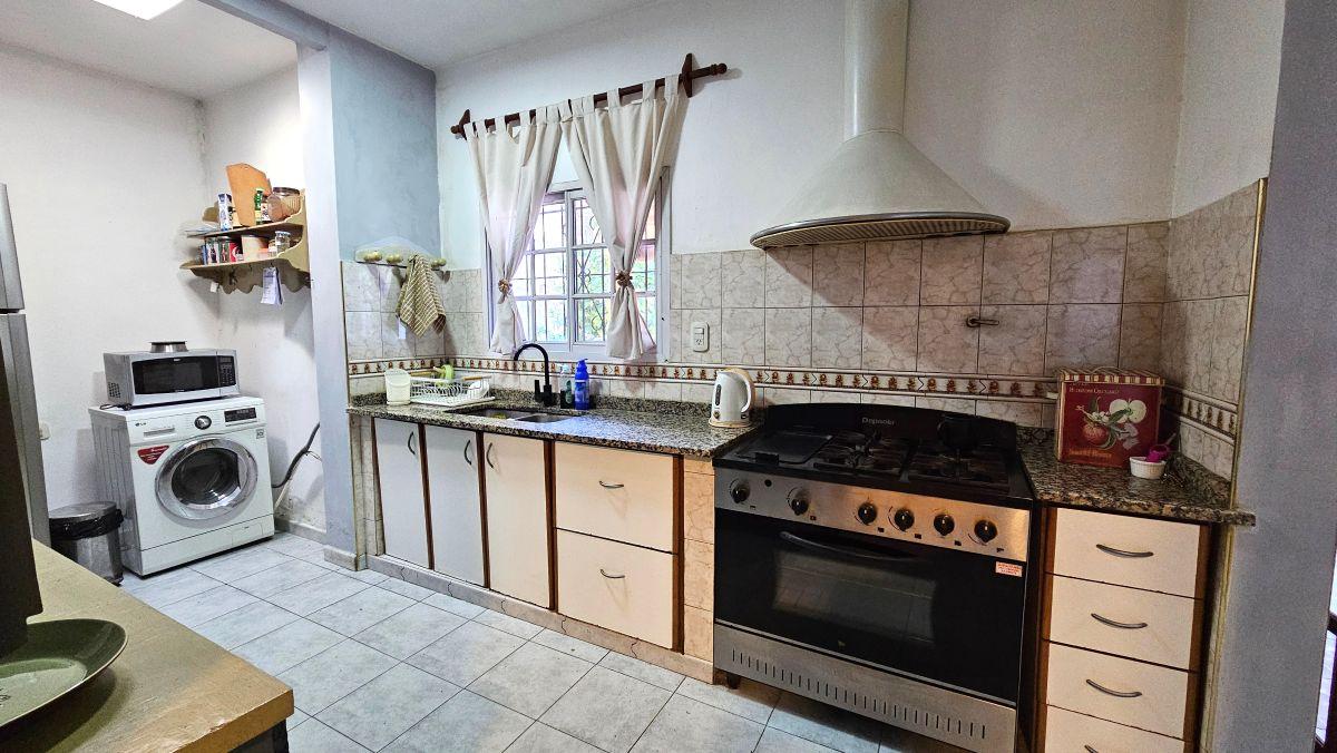 Foto de Venta PH tipo casa 3 ambientes en Moron, imagen 2
