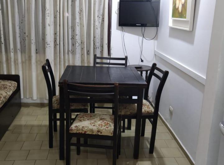 ALQUILER AMOBLADO- CENTRO CARLOS PAZ- 1 DORMITORIO- EXPENSAS ECONÓMICAS 4