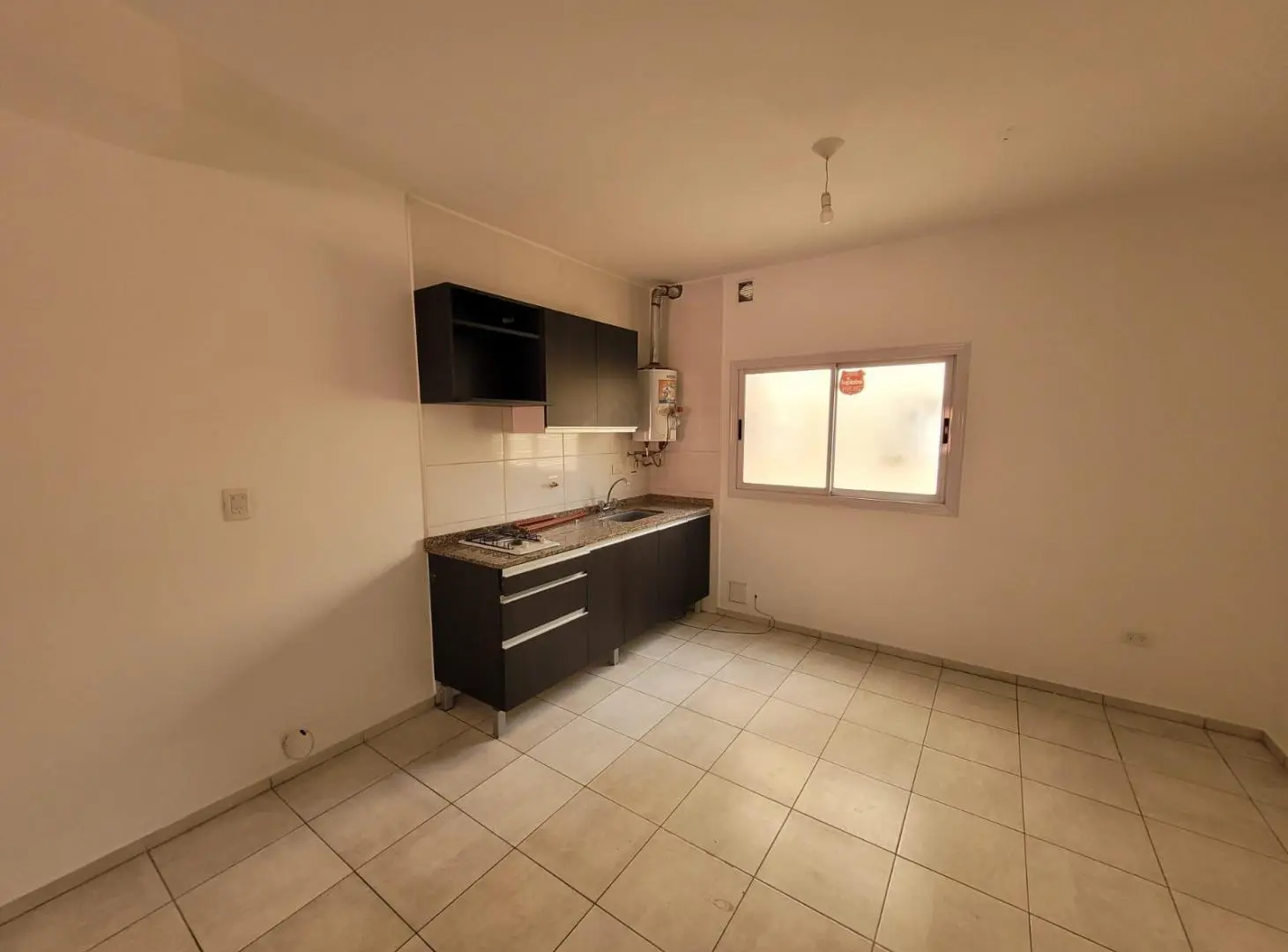 Departamento venta en Alberdi 1 dormitorio Frente a plaza Apto crédito 4