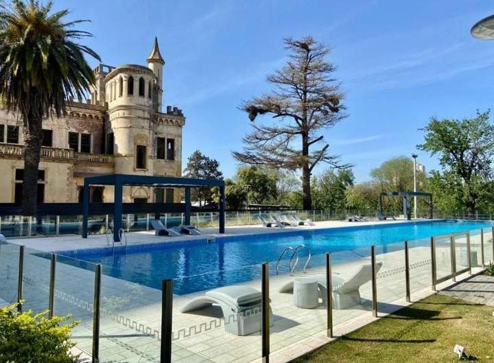 Departamento premium amoblado Opera Park 3